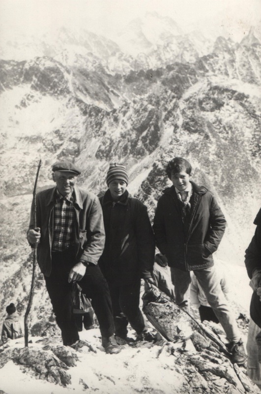 Vrcholová fotka z výstupu Štepitovcov na Kriváň - fotoarchív:Ľubomír Štepita - september 1968
