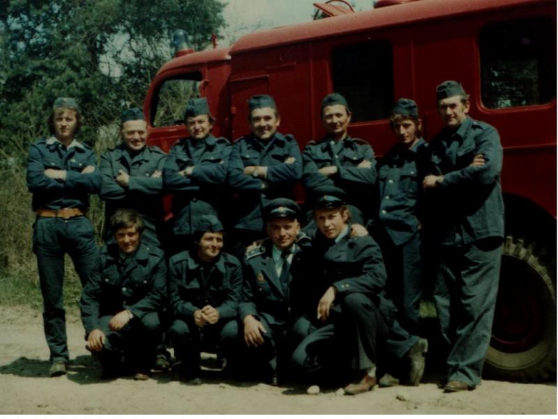 Pribylinské požiarne družstvo seniorov a ich  Tatra  805 - fotoarchív:Stanislav Mikuš - nedatované