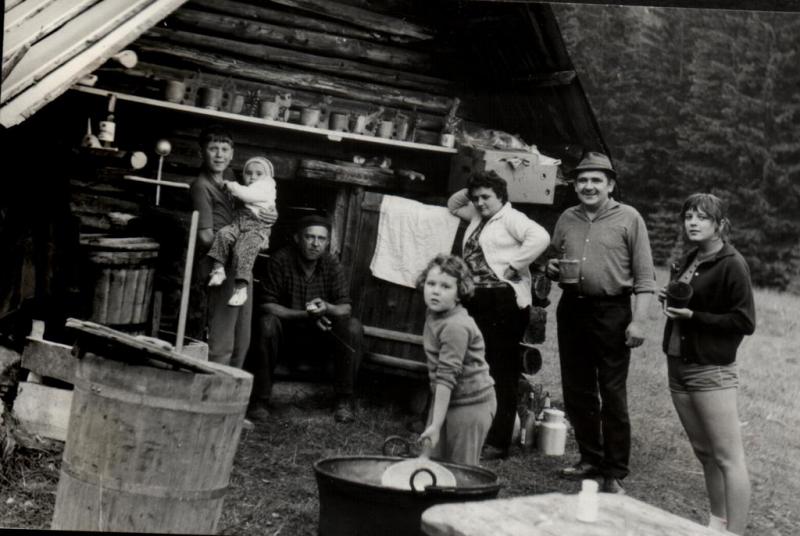 Návšteva salaša na Žihlavníku - fotoarchiv:Račko Miroslav - asi 1972