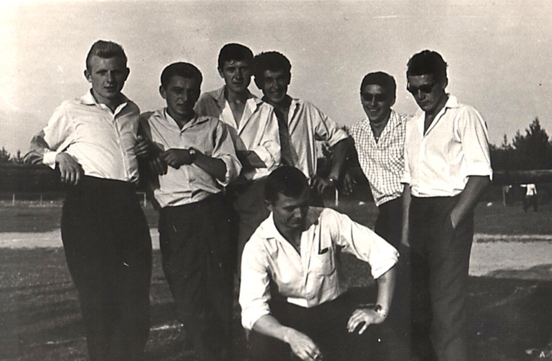 Fotka na novom futbalovom ihrisku Pod Brehom - fotoarchív:Ján Húsenica - 1958