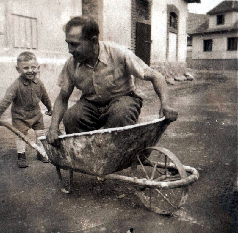 Otec drž sa ideme - fotoarchív:Milan Betuš - 60- te roky