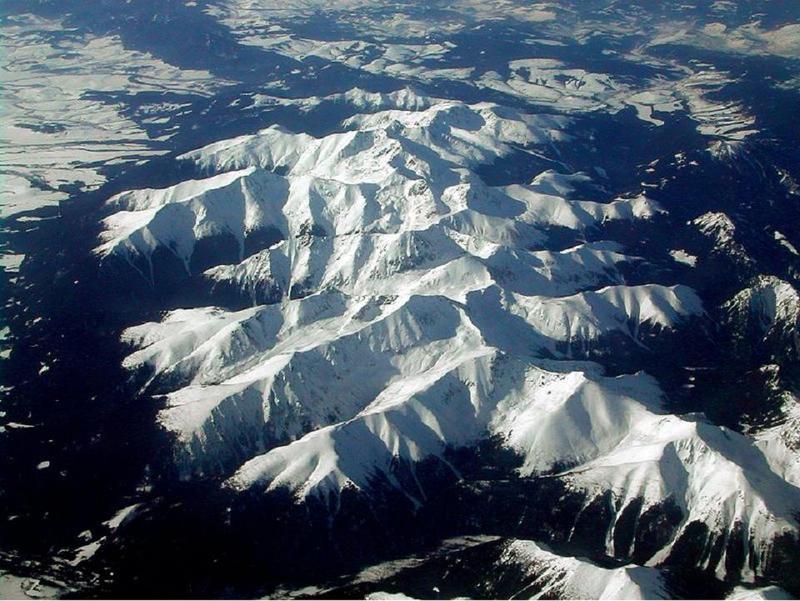 Letecký pohľad na Západné Tatry - www.wikipedia.sk - nedatované ale v zime