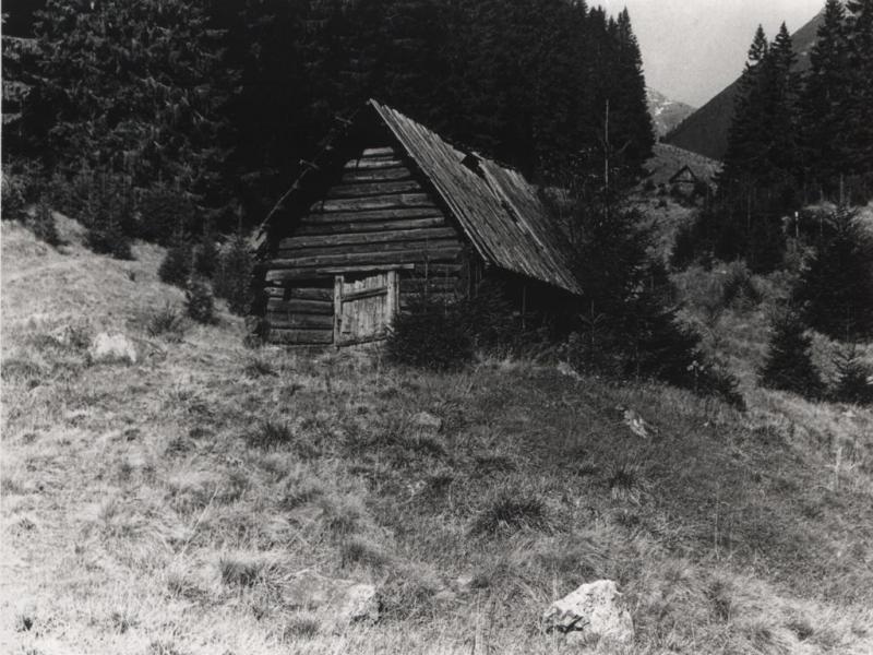 Dolná a horná koliba na Sigoti - fotoarchiv:Michal Králik - 1981