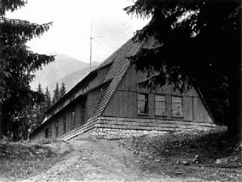 Chata kpt.Rašu - web - nedatované