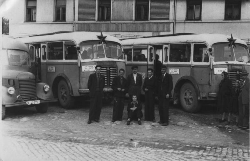 Autobusová stanica Lipt.Mikuláš - fotoarchiv:Ján Betušiak - 1950