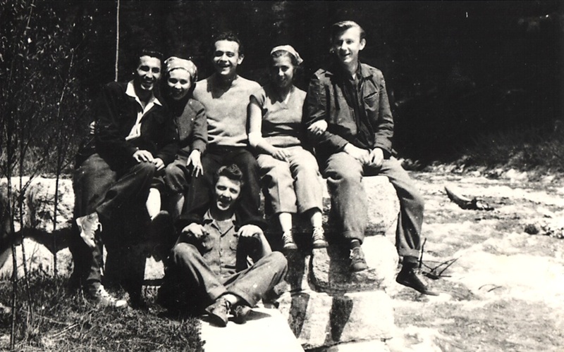 Výlet mládeže v Úzkej doline - fotoarchív:Mlynarčíková Anna r. Šintajová - 50 -te roky