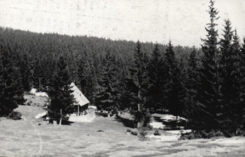 Piliarska chata pod Suchým hrádkom - fotoarchiv:Belomír Račko - 1967