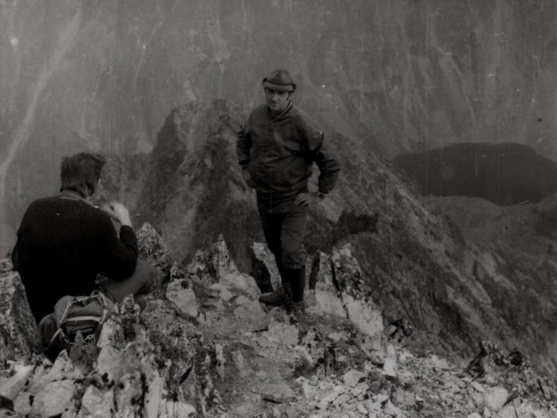 Pohľad z Kriváňa na Krivánske pleso - fotoarchív:Ján Bolvanský  Baslo - nedatované