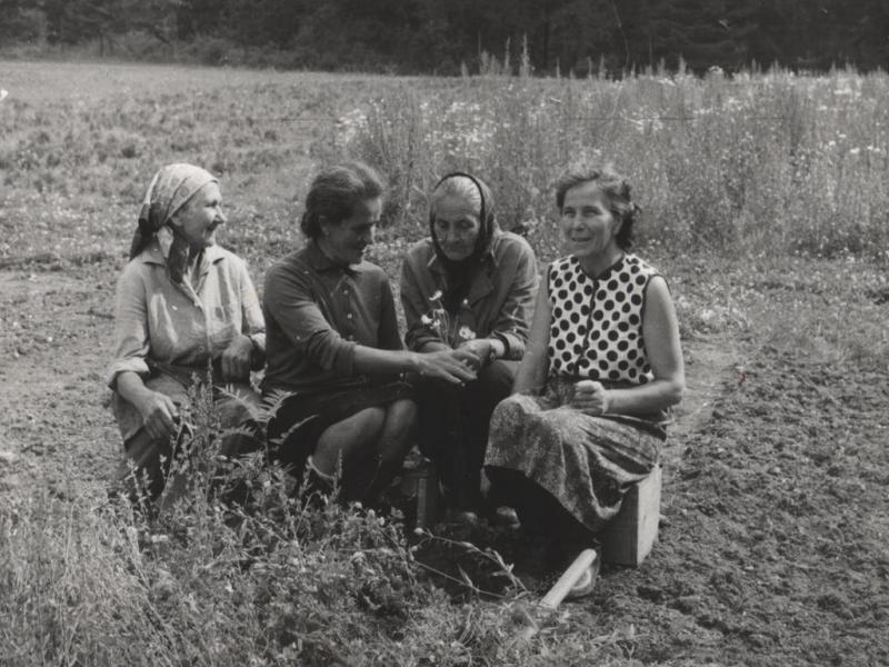 V školnici v Hrdove - fotoarchív:Zuzana Pozorová r.Račková - 80-te roky