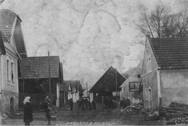 Poniže Klaučovej krčmi - fotoarchiv:Lubomír Dlháň - 30-te roky minulého storočia