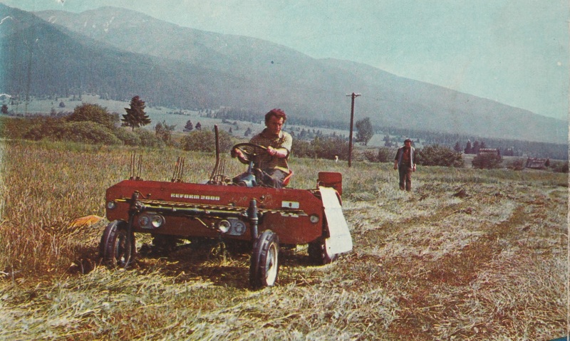 Sušenie sena pomocou mechanizácie - Publikácia JRD v Pribyline - 1977