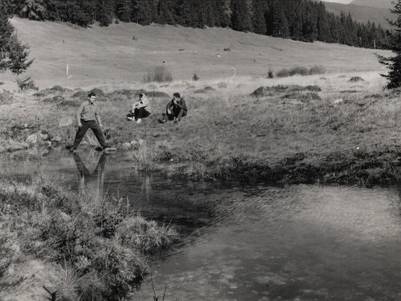 Lúky a pliesko Pod Surovým Hrádkom - fotoarchív: Miroslav Račko st. - asi 1955