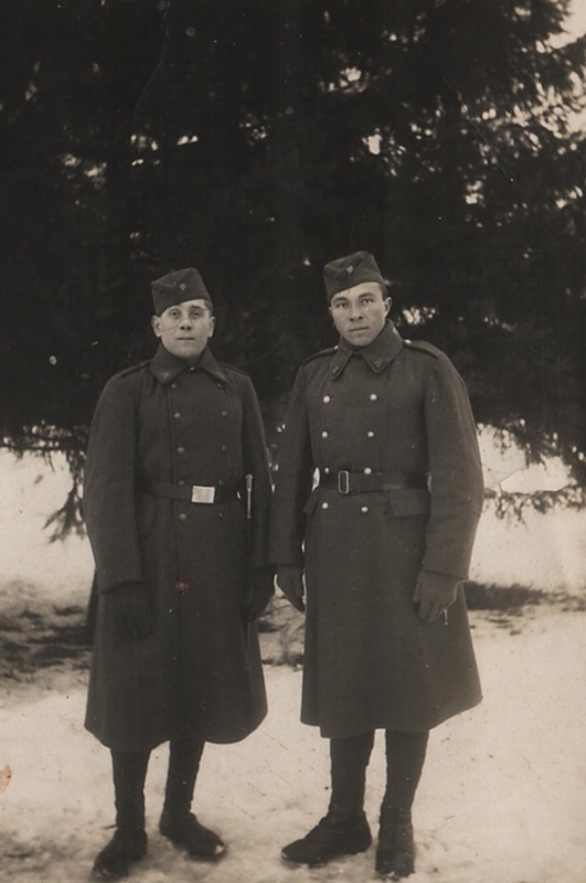 Vojak Matej Bóbrik  zľava - fotoarchív:Zdenka Račková - nedatované