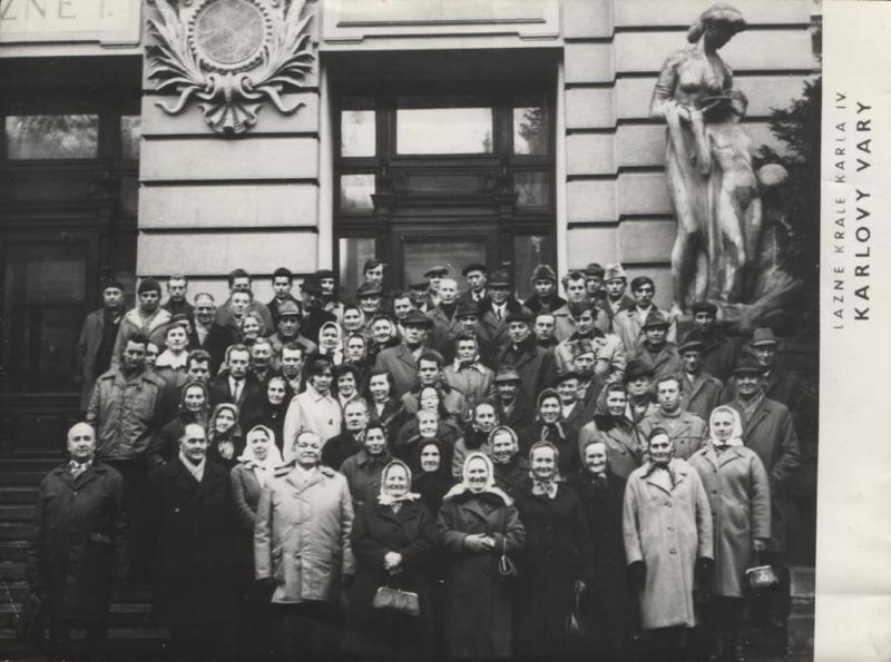 Spoločný výlet družstevníkov v Karlových Varoch - fotoarchív:Božena Bečáková r.Račková - nedatované